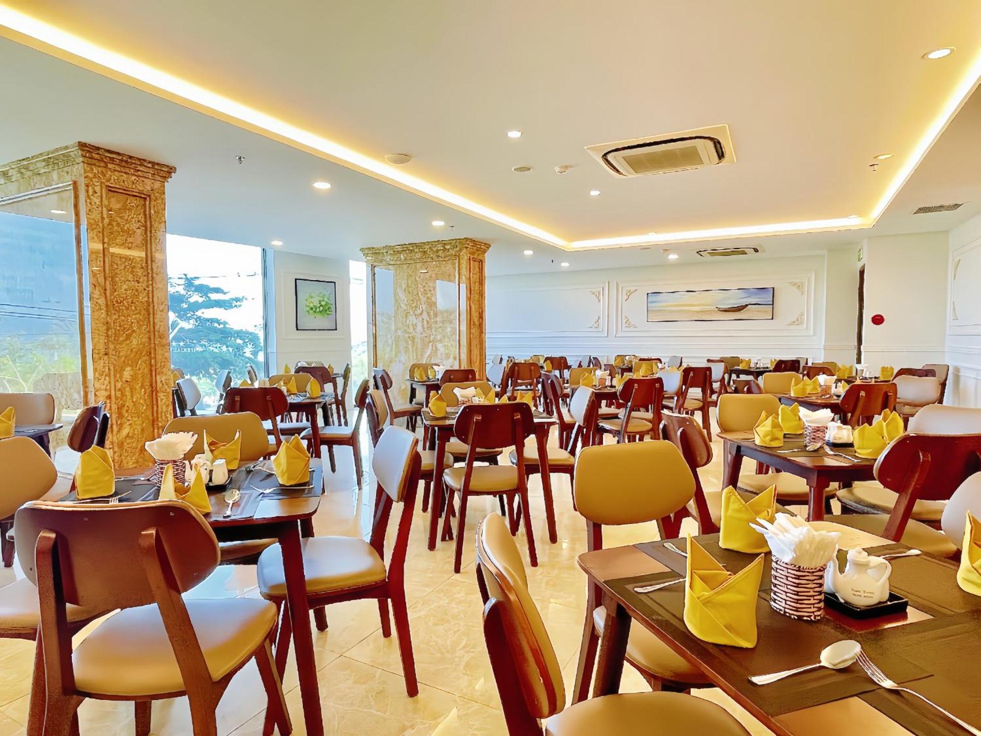 Hotel Imperial Nha Trang Exterior foto